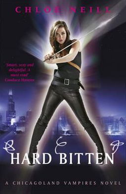 Cover for Chloe Neill · Hard Bitten: A Chicagoland Vampires Novel - Chicagoland Vampires Series (Paperback Book) (2011)