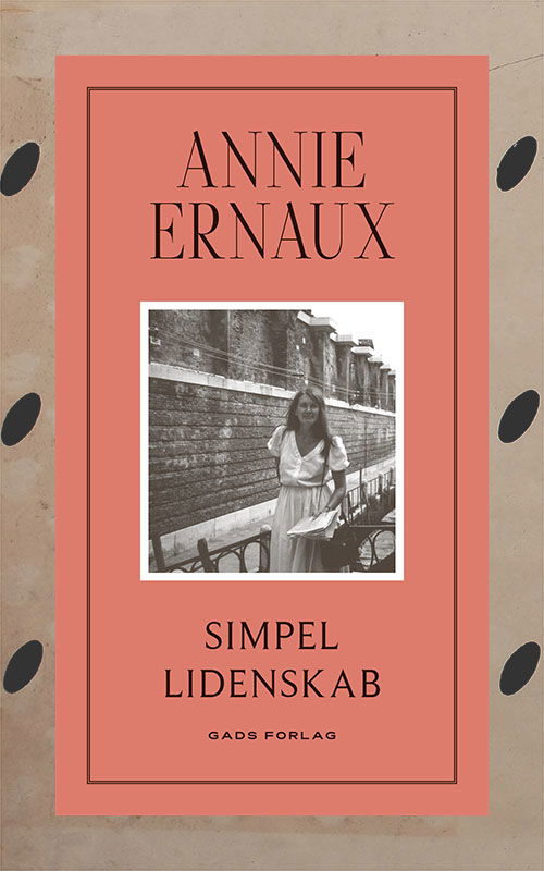 Cover for Annie Ernaux · Simpel lidenskab (Taschenbuch) [1. Ausgabe] (2021)