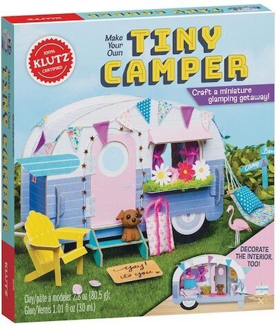 Make Your Own Tiny Camper - Klutz - Editors of Klutz - Bøker - Scholastic US - 9781338566185 - 5. mars 2020