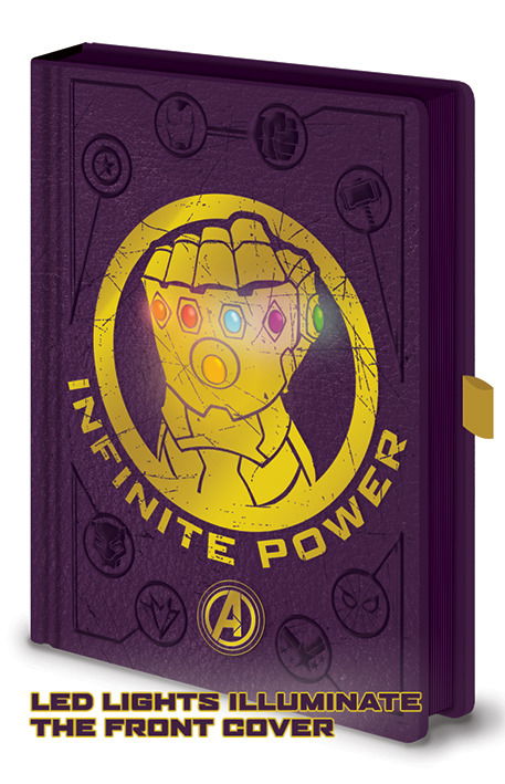 Marvel: Pyramid - Avengers Infinity War - Gauntlet Light Up Premium A5 Notebook - Pyramid International - Merchandise - PYRAMID - 5051265726186 - 26. november 2019