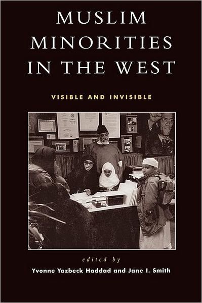 Cover for Muslim Minorities in the West: Visible and Invisible (Paperback Bog) (2002)