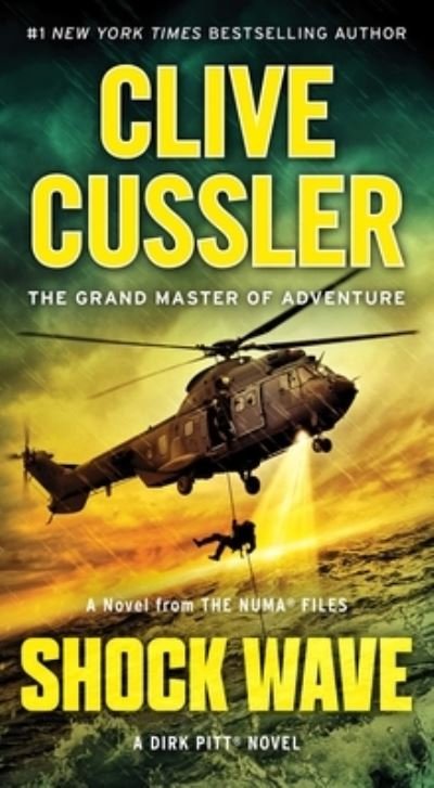 Cover for Clive Cussler · Shock Wave - A Dark Pitt Adventure (Paperback Book) (2022)