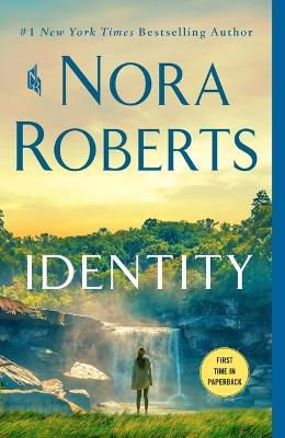 Cover for Nora Roberts · Identity: A Novel (Taschenbuch) (2024)