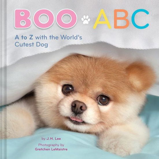 Boo Abc: a to Z with the World's Cutest Dog - J H Lee - Libros - Chronicle Books - 9781452109190 - 28 de mayo de 2013