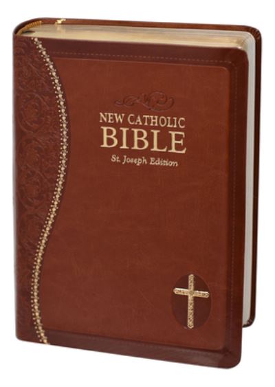 Cover for Catholic Book Publishing Corp. · New Catholic Bible Med. Print Dura Lux (Book) (2021)