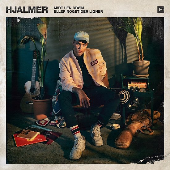 Cover for Hjalmer · Midt I en Drøm eller Noget Der Ligner (CD) (2019)