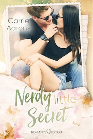 Cover for Carrie Aarons · Nerdy little Secret (Book) (2022)