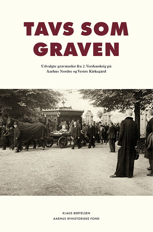 Cover for Klaus Bertelsen · Tavs som graven (Hardcover Book) [1º edição] (2020)