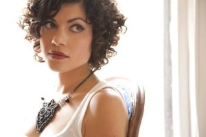 Love and Circumstance - Carrie Rodriguez - Musik - ROCK - 0884501284196 - 13 april 2010