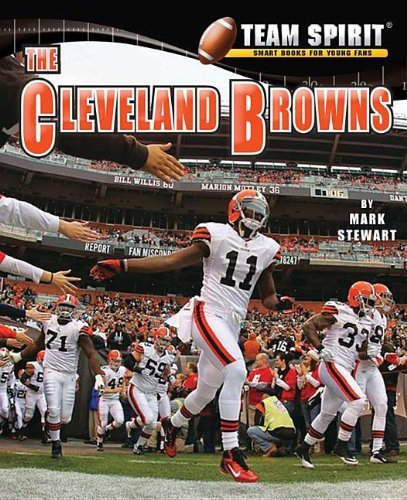 Cover for Mark Stewart · The Cleveland Browns (Team Spirit) (Hardcover Book) [Rev Upd edition] (2012)