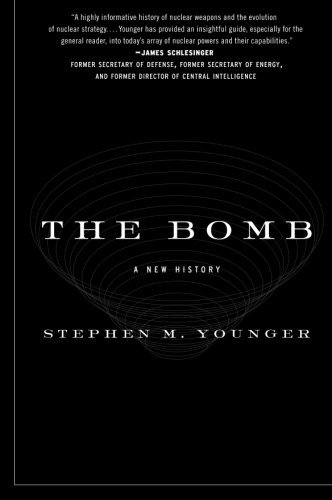 Cover for Phd Younger Stephen M. · The Bomb: a New History (Paperback Book) (2019)