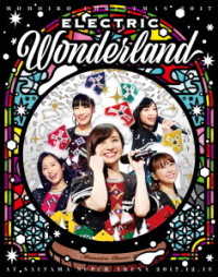 Momoiro Christmas 2017 -kanzen Muketsu No Electric Wonderland- Live Blu- - Momoiro Clover Z - Music - KING RECORD CO. - 4988003853204 - August 1, 2018