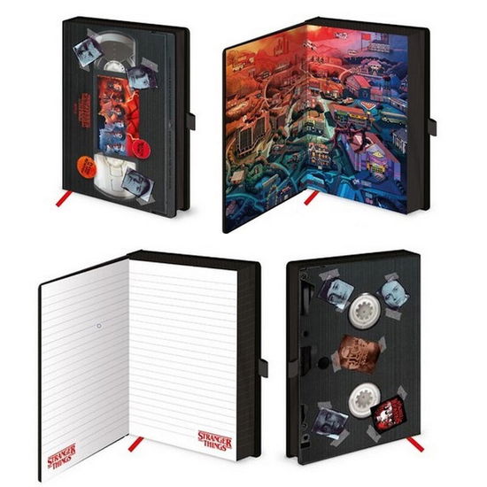 Stranger Things 4 (VHS) A5 Premium Notebook - Pyramid International - Bücher - PYRAMID INTERNATIONAL - 5051265734211 - 30. Januar 2024