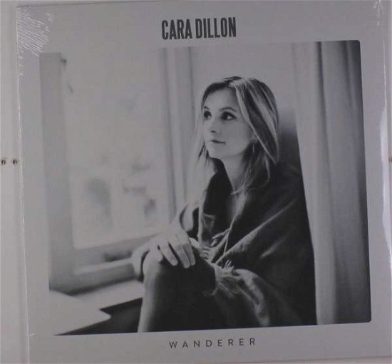 Wanderer - Cara Dillon - Musik - CHARCOAL - 5052442012214 - 15. december 2017