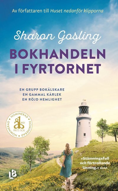 Bokhandeln i fyrtornet - Sharon Gosling - Bøger - Louise Bäckelin Förlag - 9789177996217 - 15. november 2023