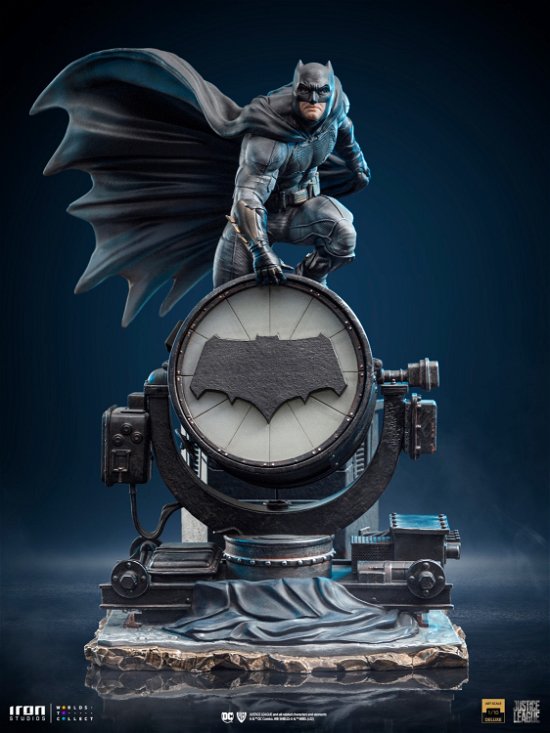 Zack Snyders Justice League Deluxe Art Scale Stat - Dc Comics - Mercancía - IRON STUDIO - 0618231951222 - 11 de noviembre de 2023