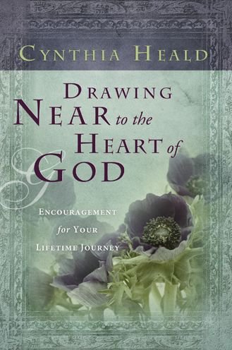 Cover for Cynthia Heald · Drawing Near to the Heart of God - Navpress Devotional Readers (Paperback Bog) (2012)