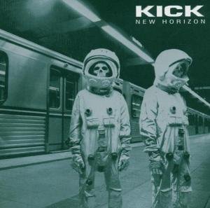 New Horizon - Kick - Musiikki - MAJESTIC ROCK - 0822927008224 - keskiviikko 25. heinäkuuta 2001