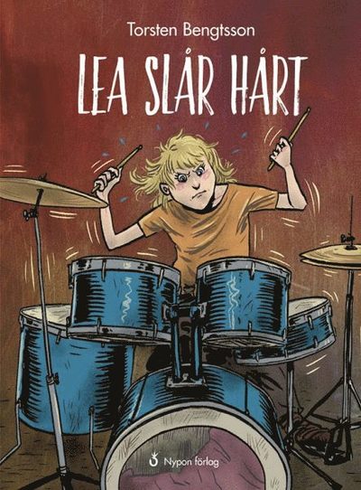 Cover for Torsten Bengtsson · Böckerna om Lea: Lea slår hårt (Bound Book) (2017)