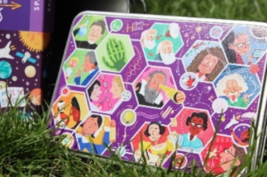 History Heroes' STEM Gift Tin -  - Merchandise - HISTORY HEROES - 5060254670225 - June 23, 2025