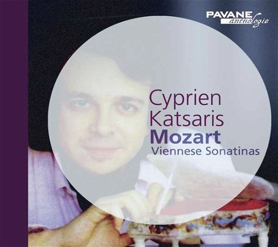 Mozart: Six Viennese Sonatinas - Cyprien Katsaris - Muzyka - PAVANE - 5410939400225 - 23 listopada 2018