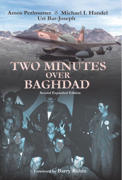 Cover for Uri Bar-Joseph · Two Minutes Over Baghdad (Hardcover Book) [2 Rev edition] (2003)