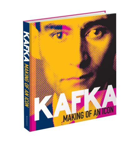 Kafka: Making of an Icon - Ritchie Robertson - Books - Bodleian Library - 9781851246229 - May 30, 2024