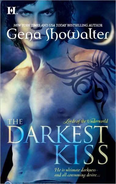 Cover for Gena Showalter · The Darkest Kiss (Lords of the Underworld) (Paperback Bog) [Reprint edition] (2010)