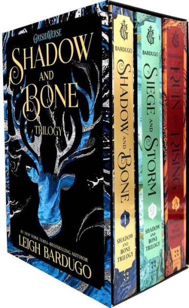 Cover for Leigh Bardugo · The Shadow and Bone Trilogy Boxed Set : Shadow and Bone, Siege and Storm, Ruin and Rising (Paperback Bog) (2017)