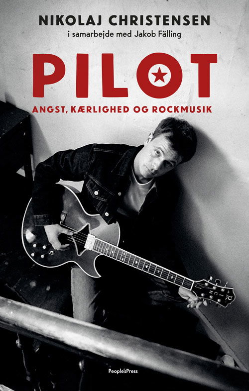 Cover for Nikolaj Christensen i samarbejde med Jakob Fälling · Pilot (Sewn Spine Book) [1. Painos] (2019)