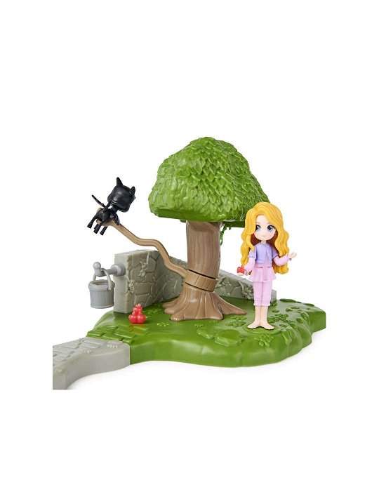 Wizarding World - Care Of Magical Creatures Playset (6061845) - Wizarding World - Merchandise - Spin Master - 0778988398234 - 