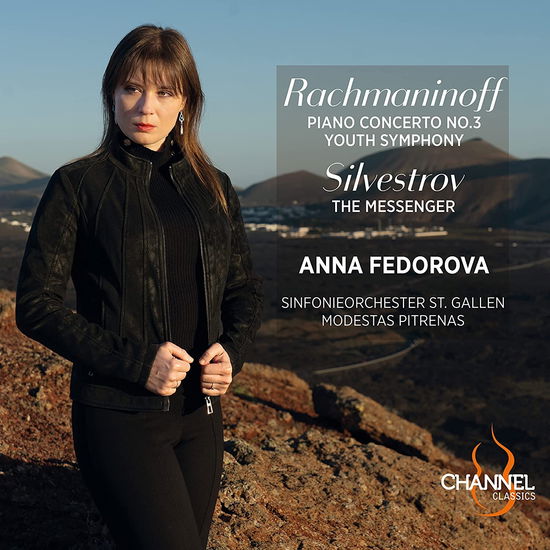 Rachmaninoff: Piano Concerto No. 3 & Youth Symphony - Silvestrov: The Messenger - Anna Fedorova / Sinfonieorchester St. Gallen / Modestas Pitrenas - Musik - CHANNEL CLASSICS - 0723385450238 - 5. Mai 2023