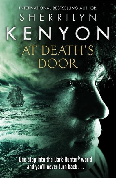 Cover for Sherrilyn Kenyon · At Death's Door - Deadman's Cross (Hardcover bog) (2019)