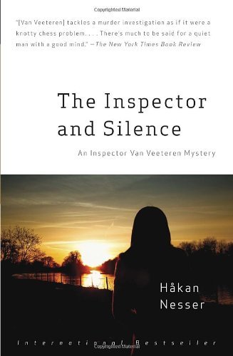 The Inspector and Silence: an Inspector Van Veeteren Mystery (5) (Vintage Crime / Black Lizard) - Hakan Nesser - Livros - Vintage - 9780307387240 - 12 de junho de 2012
