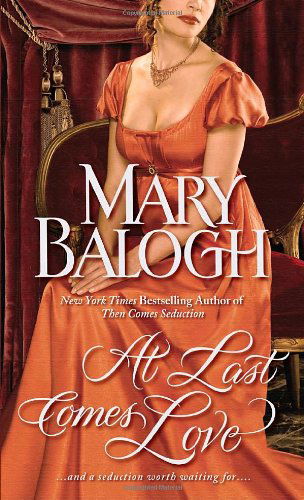 Cover for Mary Balogh · At Last Comes Love (Huxtable Quintent) (Taschenbuch) (2009)