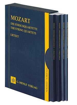 Cover for Wolfgang Amadeus Mozart · Mozart: The String Quartets - 4 Volumes in a Slipcase (Paperback Bog) (2022)
