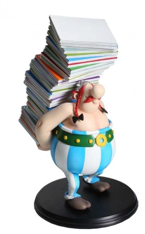 Asterix Collectoys Statue Obelix trägt Bücherstape - Asterix - Merchandise - Plastoy - 3521320001241 - November 16, 2018