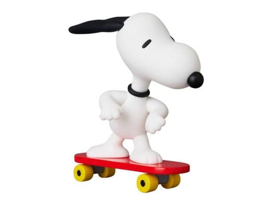 Cover for Medicom · Peanuts Skateboard Snoopy Udf Figure Series 17 (MERCH) (2025)