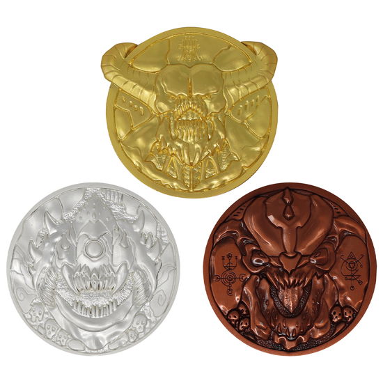 Medallion Set Doom - Iron Gut Publishing - Gadżety - IRON GUT PUBLISHING - 5060662466243 - 