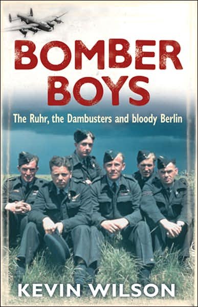 Bomber Boys: The RAF Offensive of 1943 - Kevin Wilson - Livros - Orion Publishing Co - 9780304367245 - 11 de maio de 2006