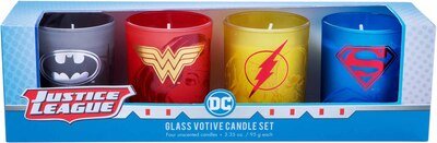 DC Comics: Justice League Glass Votive Candle Set - Luminaries - Insight Editions - Livros - Insight Editions - 9781682985250 - 1 de outubro de 2019