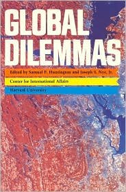 Cover for Samuel P. Huntington · Global Dilemmas (Hardcover bog) (1985)