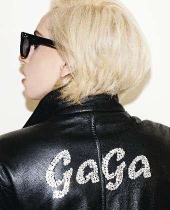 LADY GAGA x TERRY RICHARDSON - Lady Gaga - Livros - Hodder & Stoughton - 9781444741254 - 22 de novembro de 2011