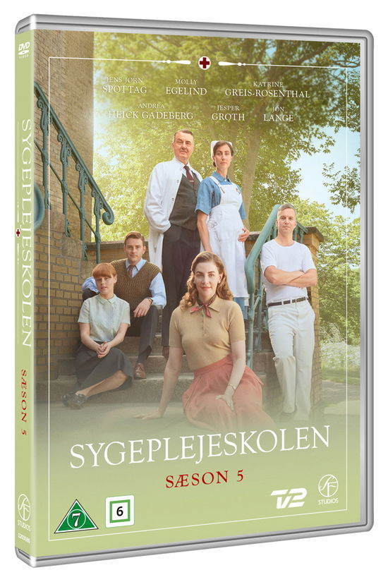 Sygeplejeskolen - Sæson 5 - Sygeplejeskolen - Filme - SF - 7333018025257 - 16. Januar 2023