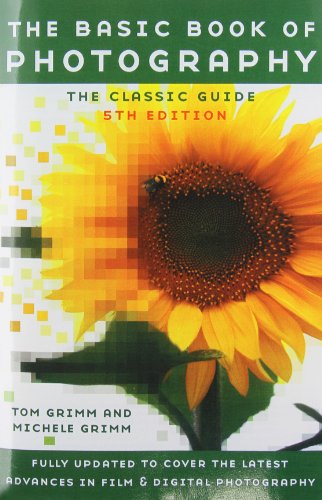 The Basic Book of Photography: Fifth Edition - Tom Grimm - Books - Penguin Putnam Inc - 9780452284258 - August 26, 2003