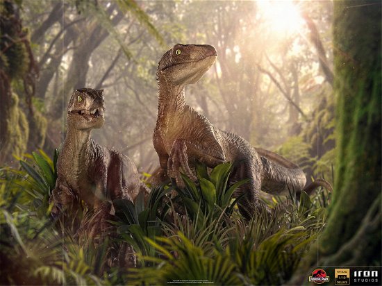 Jurassic Park Dos Velociraptores Deluxe Figura Art Scale - Iron Studios - Merchandise - IRON STUDIO - 0609963128259 - June 25, 2022