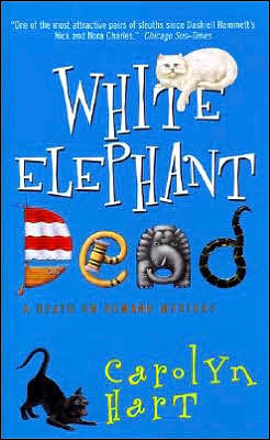 White Elephant Dead - Carolyn Hart - Książki - HarperCollins Publishers Inc - 9780380793259 - 5 września 2000