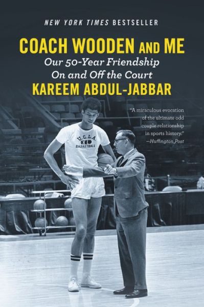 Cover for Kareem Abdul-Jabbar · Coach Wooden and Me: Our 50-Year Friendship On and Off the Court (Pocketbok) (2018)