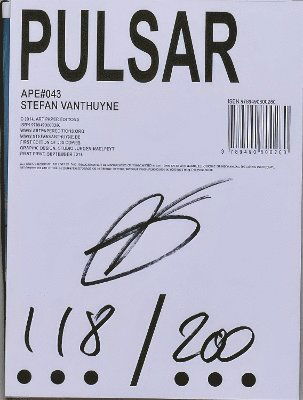 Cover for Pulsar (Paperback Book) (2014)