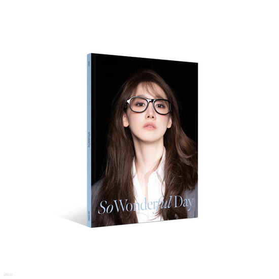 Cover for Lim Yoona · 2024 Birthday Pop-up Photobook (Bok) (2024)